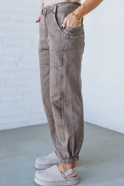 Ace Knee Patch Barrel Jeans | Brown - SO ME