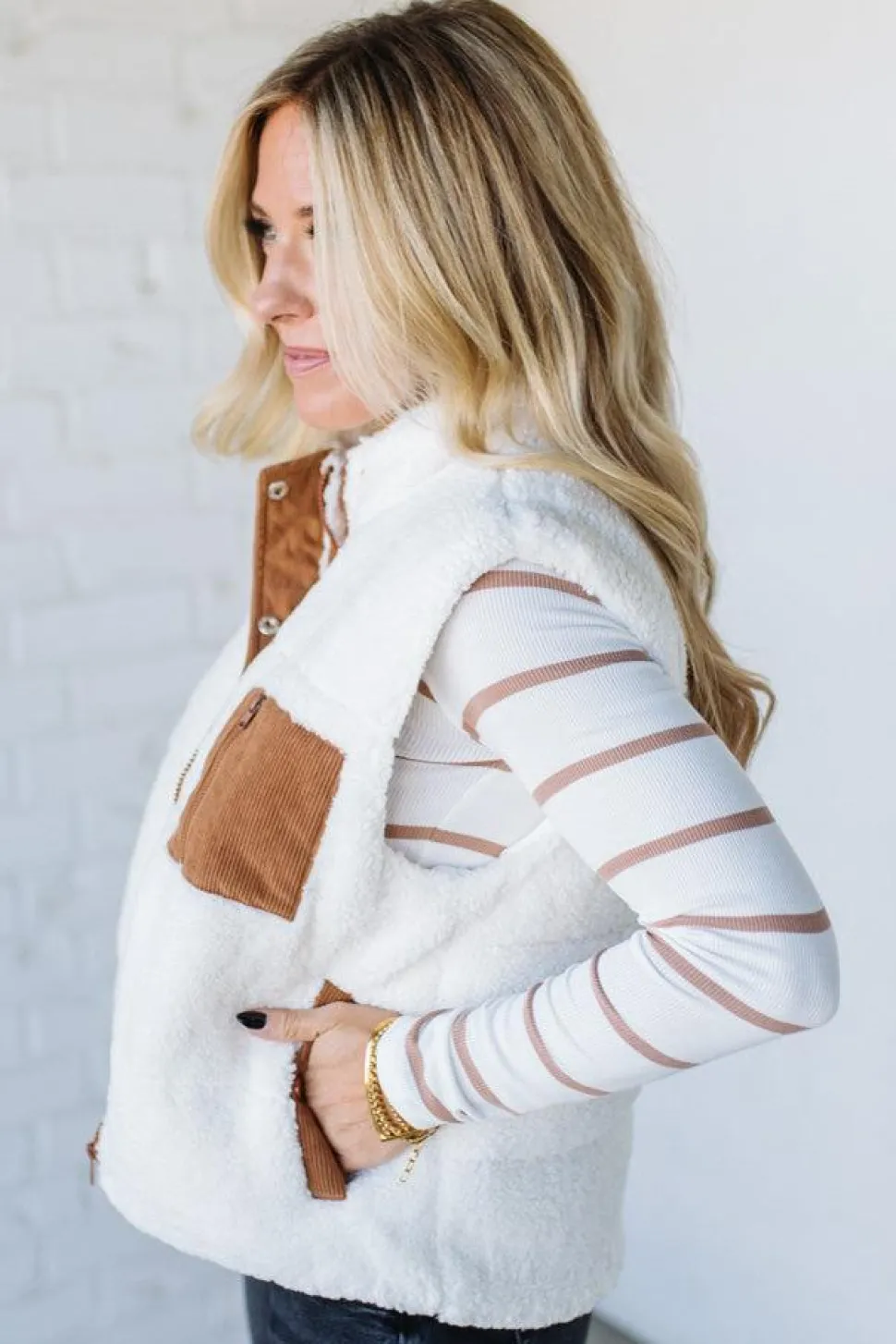 Aspen Sherpa Cord Trim Vest