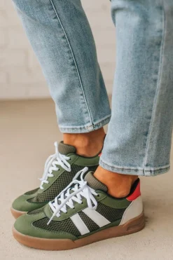 Benny Double Stripe Sneakers