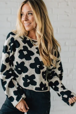 Blackened Daisy Boxy Sweater