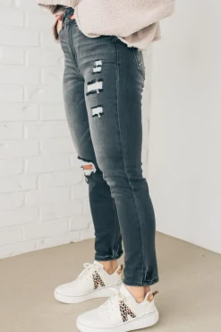 Daphne Distressed Mom Jeans - KANCAN