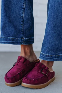 Deb Ruffled Suede Slides | Oxblood