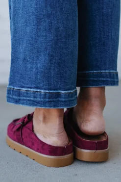 Deb Ruffled Suede Slides | Oxblood