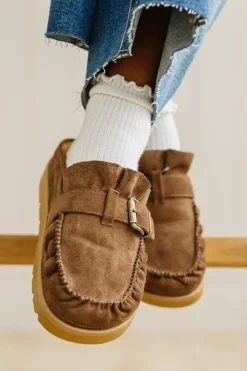 Deb Ruffled Suede Slides | Mocha