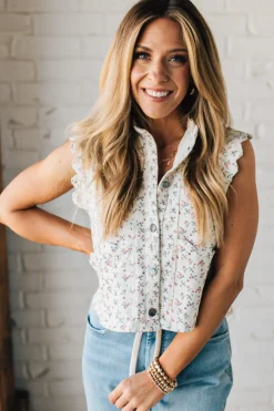 Ditsy Floral Scalloped Vest