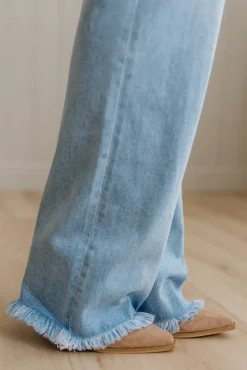 Eleanor High Rise Frayed Hem Jeans - RISEN