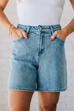 Emmalie High Waist Mom Shorts | Denim - ANNIEWEAR