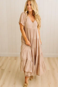 Emmi Tiered Maxi Dress
