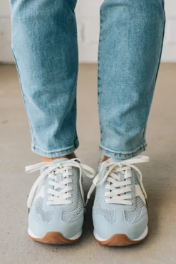 Jenna Mesh Sneakers | Light Blue