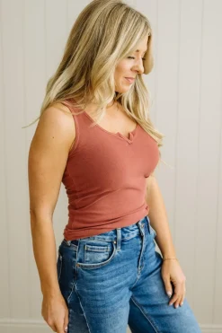 Jo Notched Neck Basic Tank