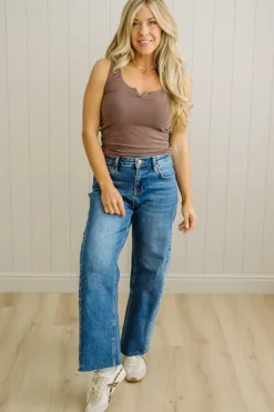 Jo Notched Neck Basic Tank