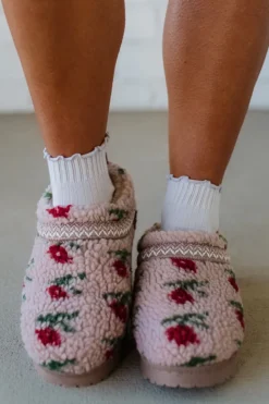 Kay Cozy Floral Slippers