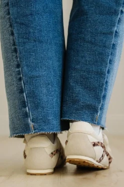 Kit Leopard Accent Sneakers