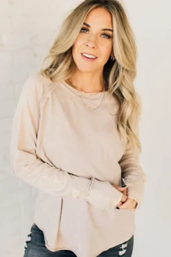 Mineral Wash Thumbhole Tee