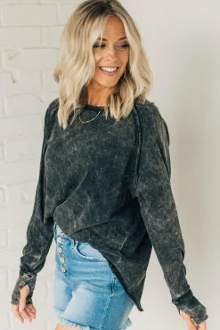 Mineral Wash Thumbhole Tee