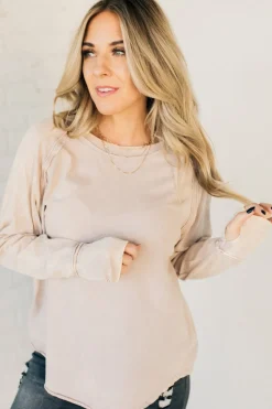 Mineral Wash Thumbhole Tee