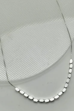 Minimalist Beaded Necklace