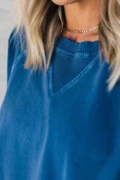Ribbed Accent Pocketed Pullover