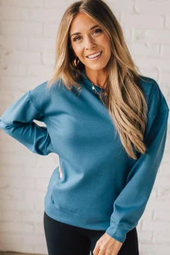 Sights Set Scuba Pullover