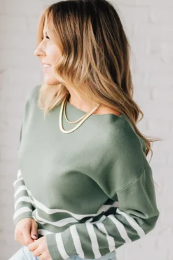 Striped Dipped Crop Sweater