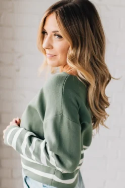 Striped Dipped Crop Sweater